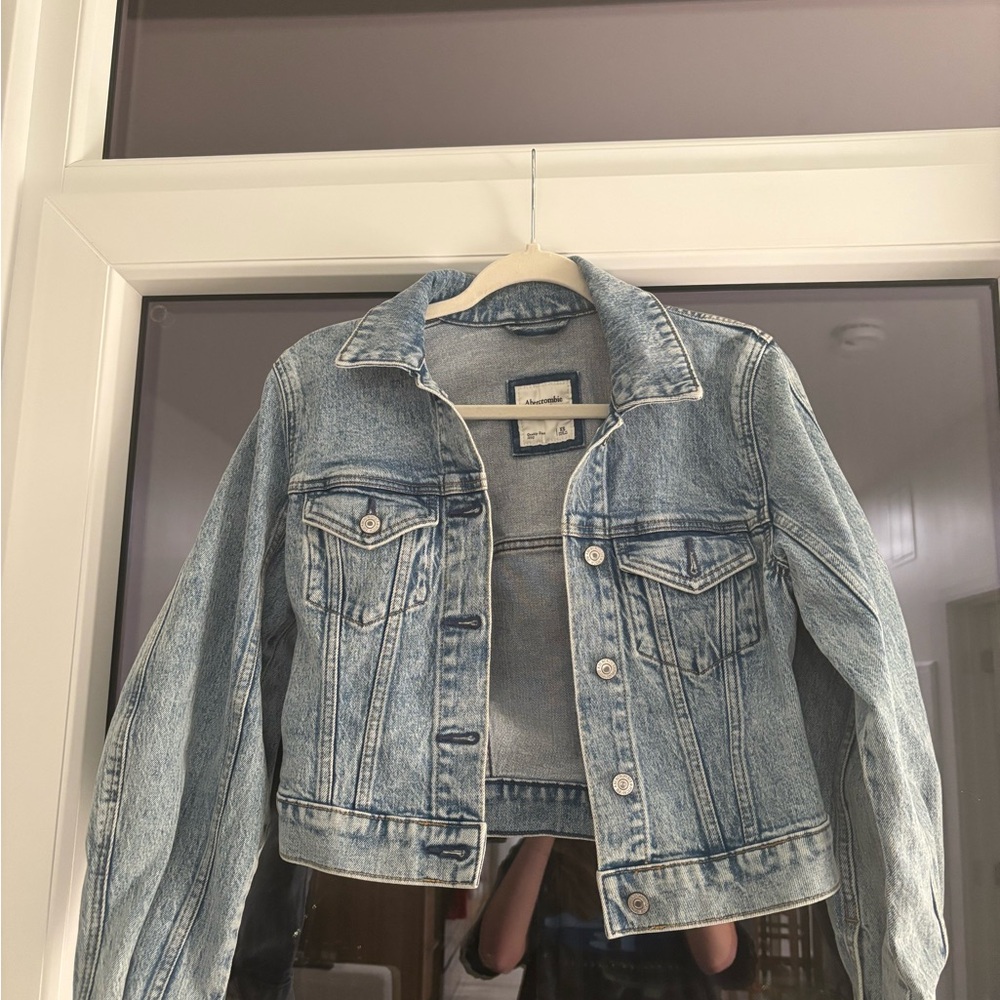 Denim Cropped Jacket